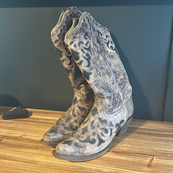 Corral boots - Picture 2 of 5